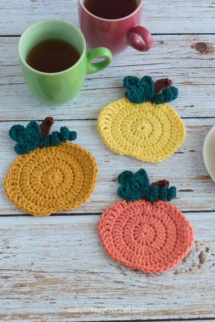 crochet pumpkin coaster