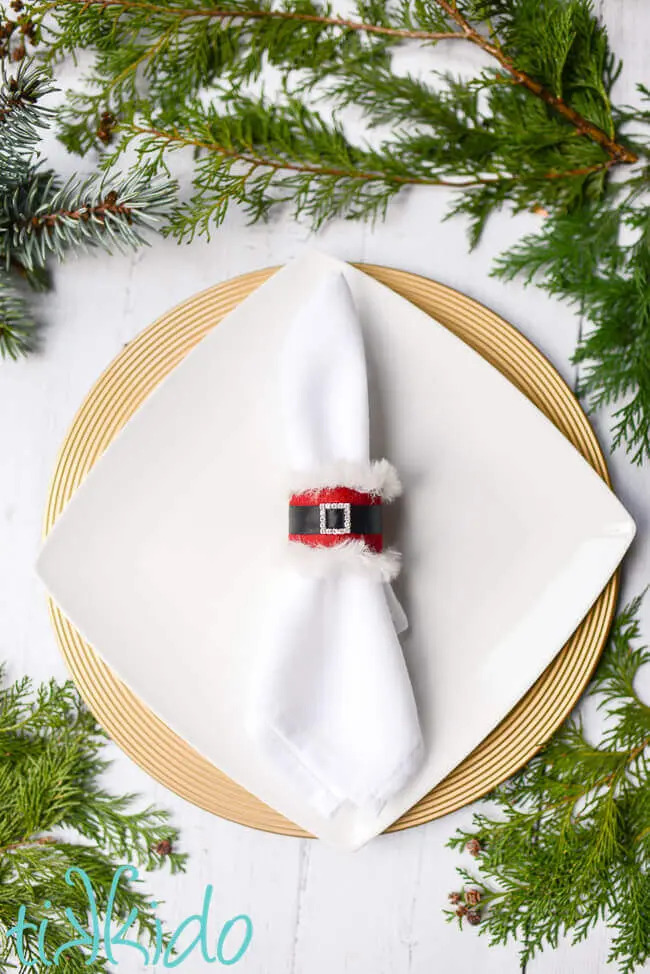 Santa Napkin Ring