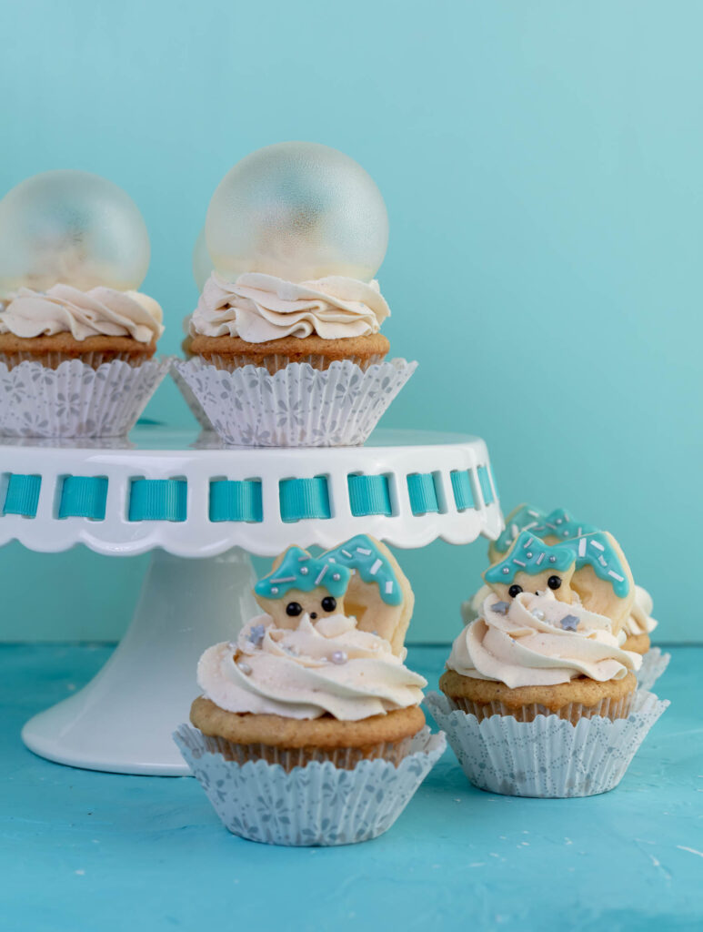 Snow Globes Cupcakes 